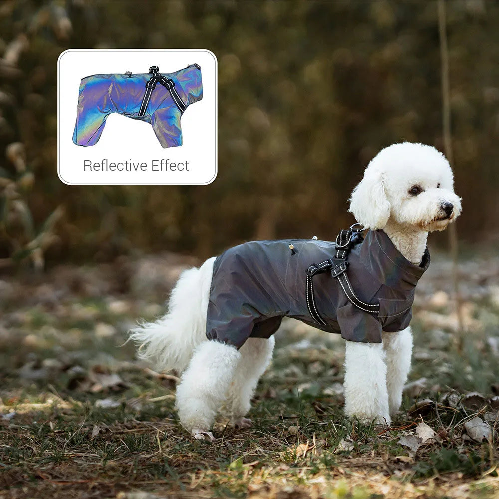 Impermeable para Perros con Arnés Integrado y Bandas Reflectantes