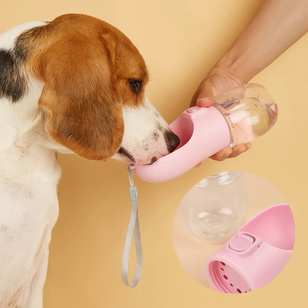 Botella de Agua Portátil Antifugas para Perros y Gatos para Paseos y Viajes