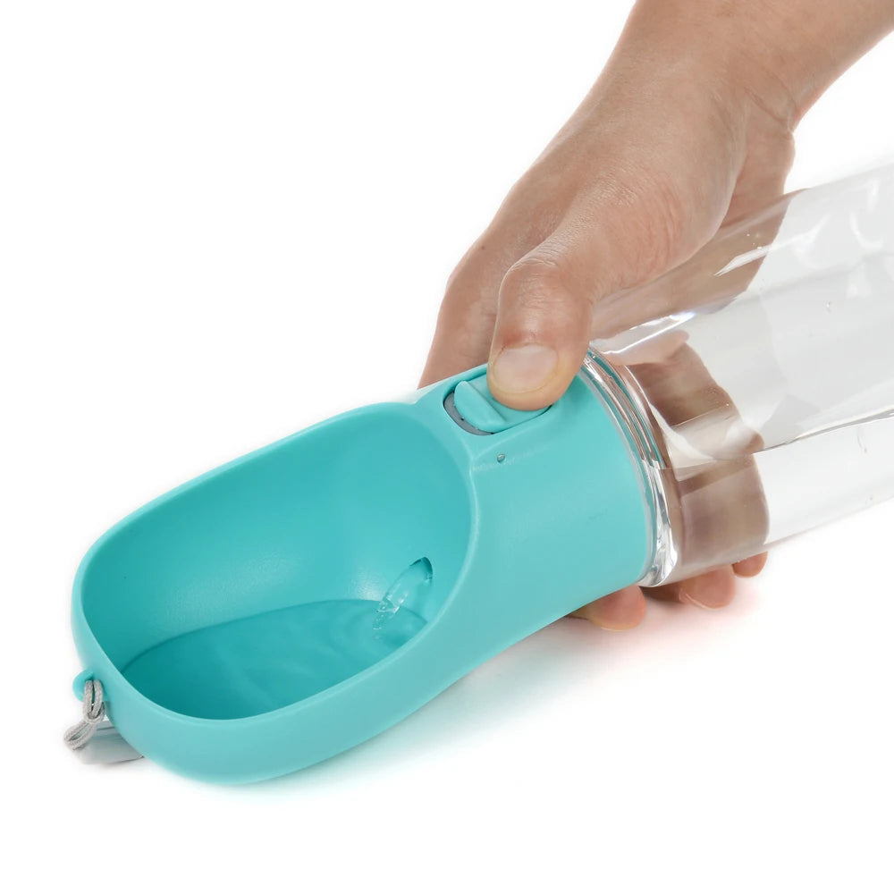 Botella de Agua Portátil Antifugas para Perros y Gatos para Paseos y Viajes